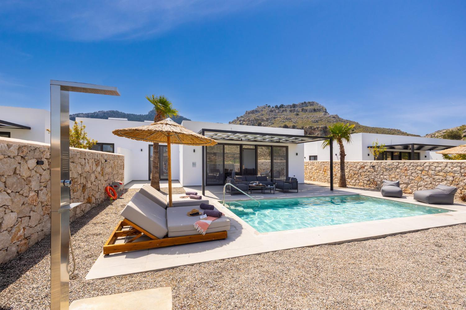 12 Chado Villa Kolymbia